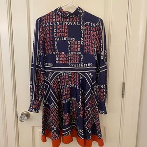 Valentino scarf dress. Silk. Size 4. Made in Italy.